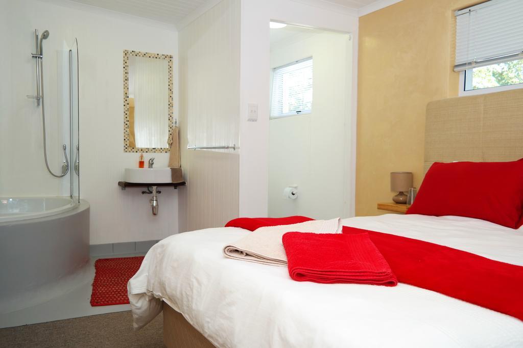 Elgin Valley Inn Grabouw Extérieur photo